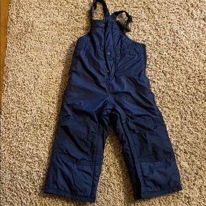 Gap snowpants